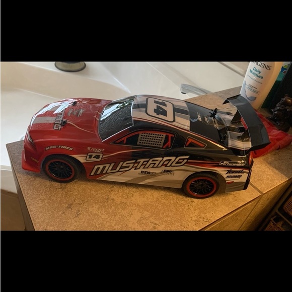 2017 Mustang Ford “Nkok” # 14 Racing Car. Color: Red, White & Black, Body - Picture 3 of 12